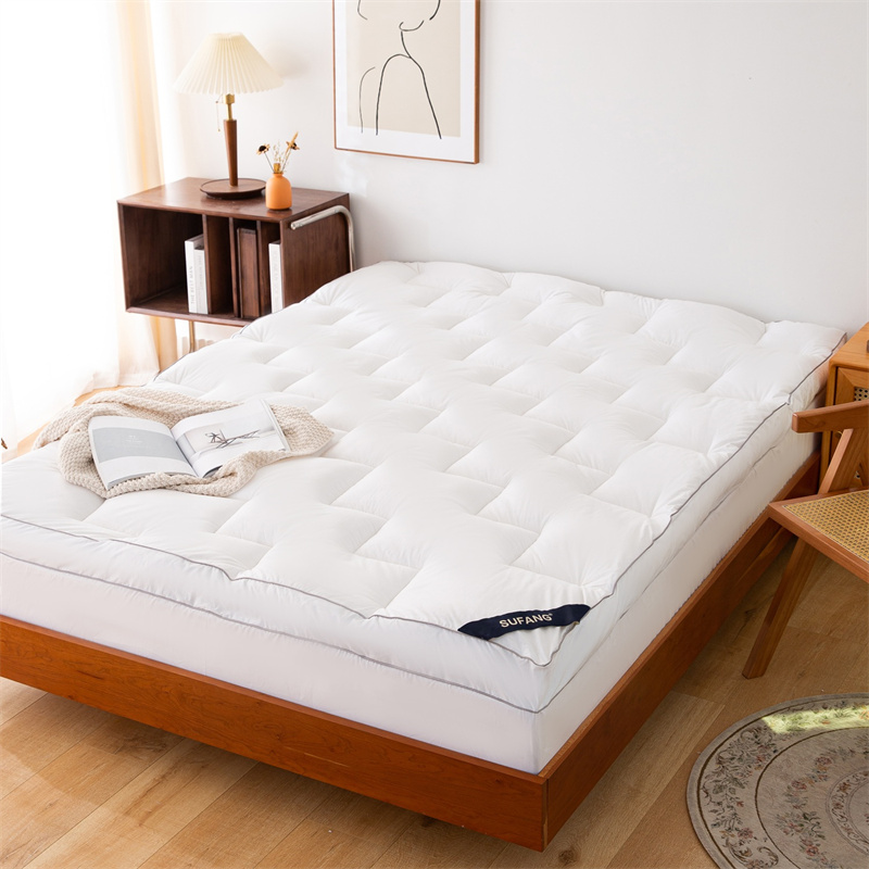 Queen Size Microfiber Filling Mattress Topper 5cm 7cm 10cm Height Queen Size Microfiber Filling Mattress Topper 5cm 7cm 10cm Height