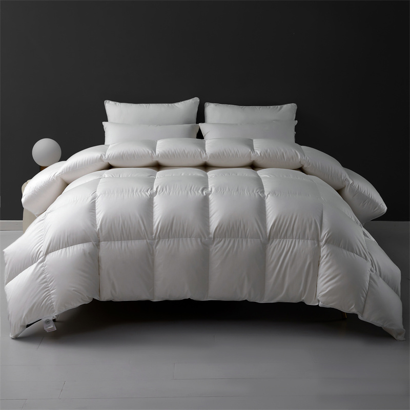 Duvet Down Feather Soft Light Quilt Comforter For Winter