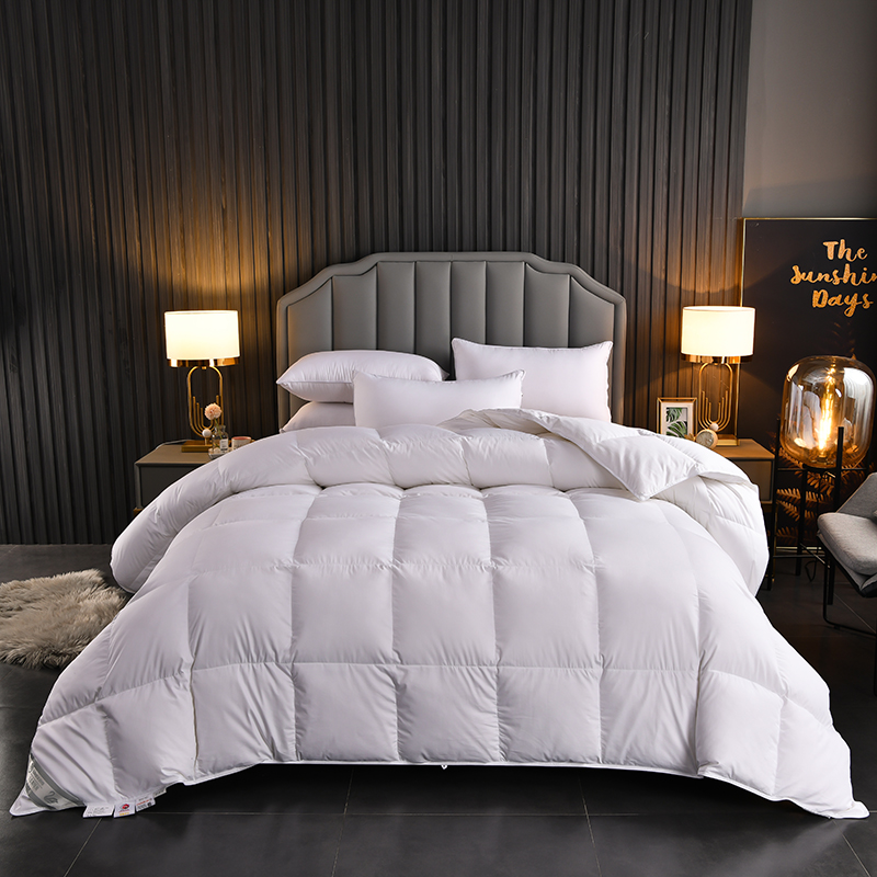 White Goose Down Duvet For Hotel Bedroom Quilted Duvet