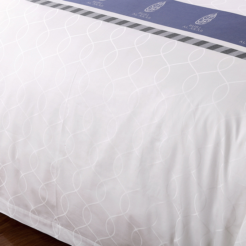 Yarn Dyed Customized Logo 100% Cotton Bedding Set Yarn Dyed Customized Logo 100% Cotton Bedding Set