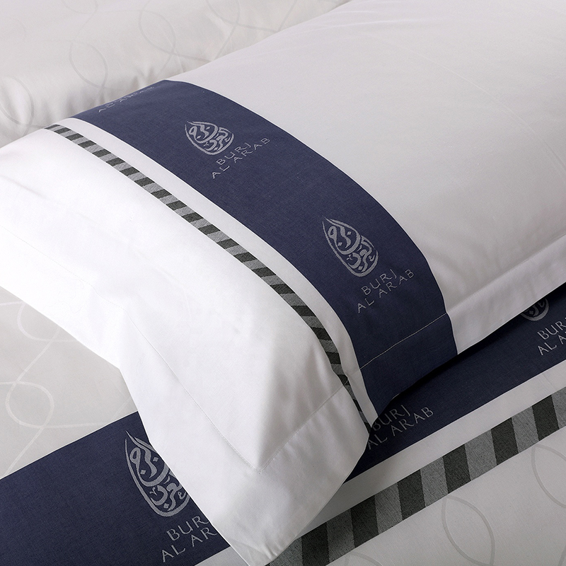 Yarn Dyed Customized Logo 100% Cotton Bedding Set Yarn Dyed Customized Logo 100% Cotton Bedding Set